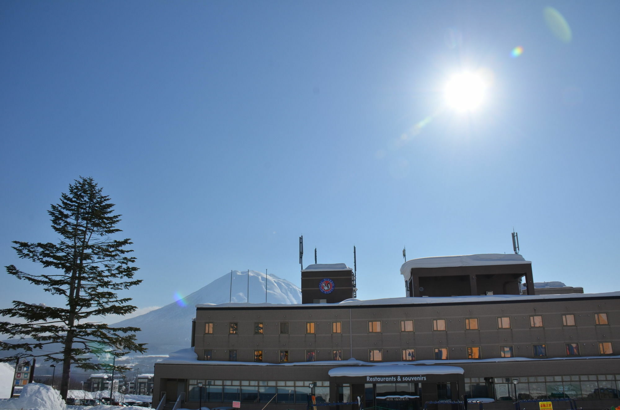 Hotel Niseko Alpen Kutchan Exterior photo